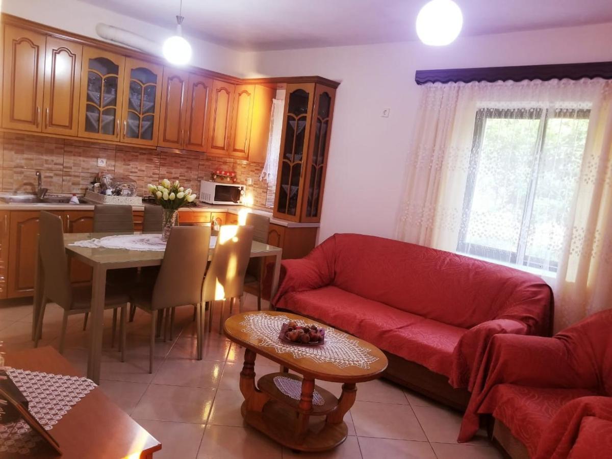 Eva'S House Villa Lukove Luaran gambar
